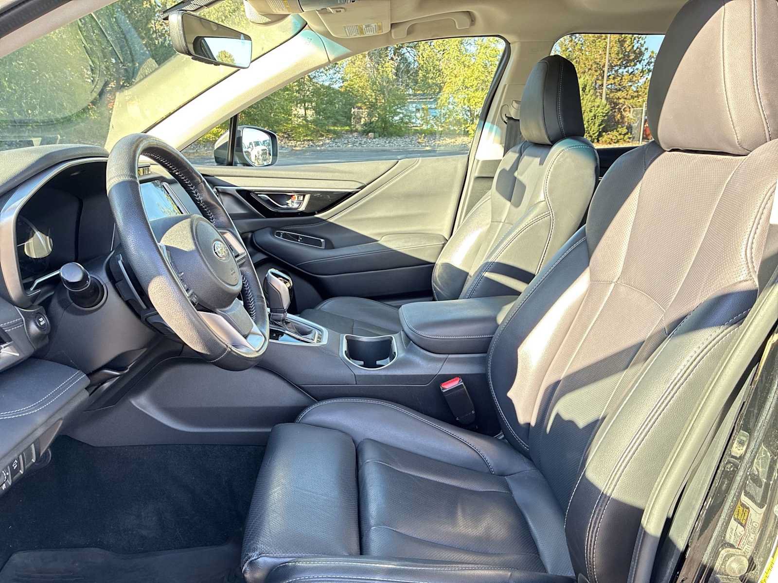 Used 2022 Subaru Outback Limited AWD/4WD image 13
