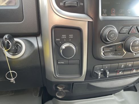 Used 2016 RAM 2500 Big Horn AWD/4WD image 28