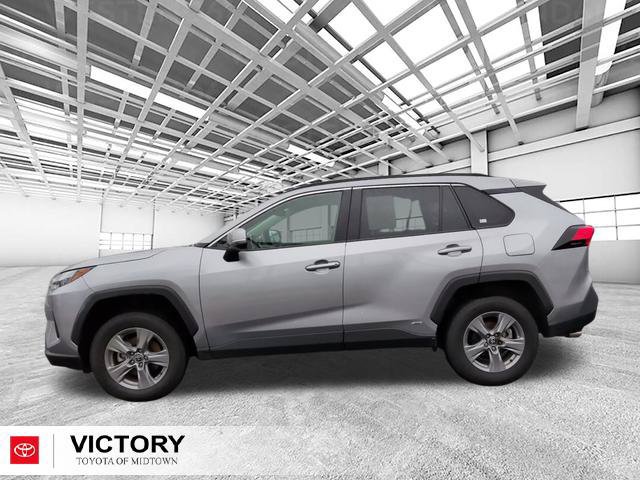 Used 2025 Toyota RAV4 XLE AWD/4WD image 6