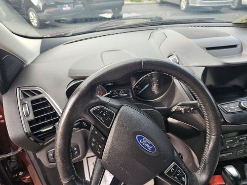 Used 2018 Ford Escape SEL w/ SEL Sport Appearance Package FWD image 24