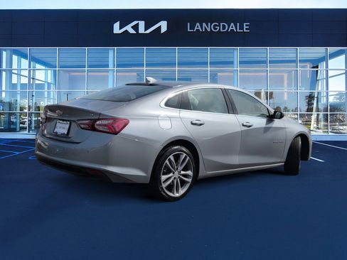 Used 2024 Chevrolet Malibu LT image 4