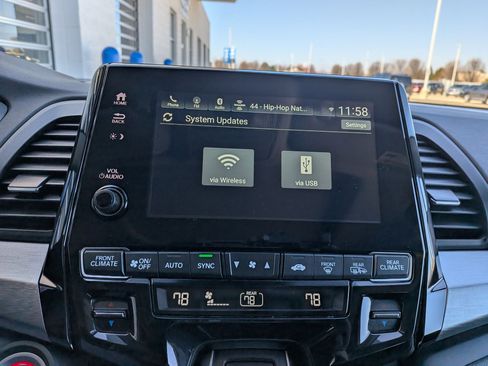 Certified 2023 Honda Odyssey EX-L image 15