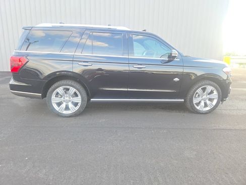 Used 2022 Ford Expedition King Ranch AWD/4WD image 15