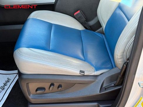 Used 2018 Chevrolet Silverado 1500 LT w/ All Star Edition image 21