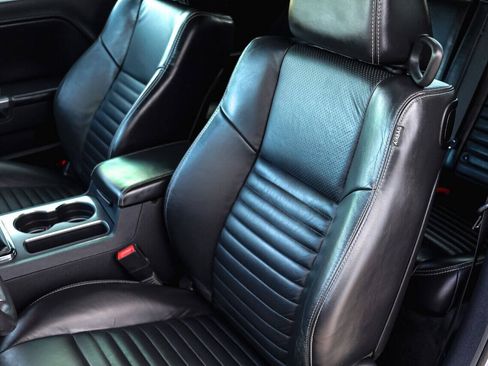 Used 2013 Dodge Challenger R/T Plus RWD image 11