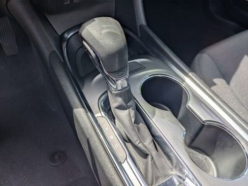 Used 2023 Chevrolet Malibu LT image 25