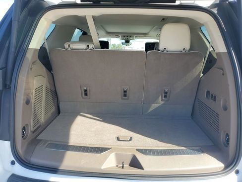 Used 2021 GMC Yukon Denali w/ Denali Premium Package image 22