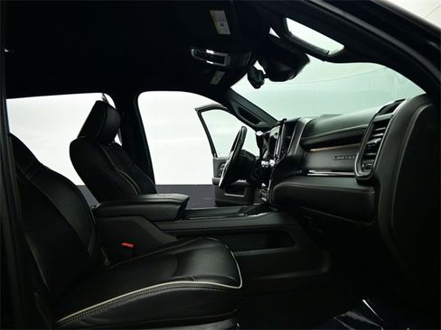 Used 2022 RAM 3500 Limited w/ Max Tow Package image 35