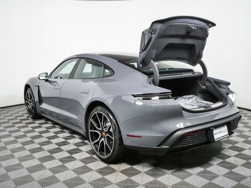 New 2026 Porsche Taycan 4S AWD/4WD image 28
