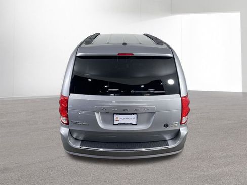 Used 2017 Dodge Grand Caravan GT image 39