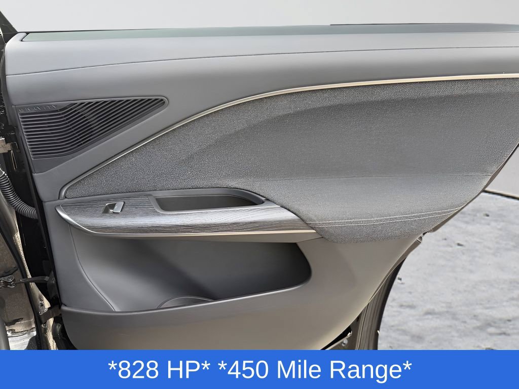 Used 2026 Lucid Gravity Grand Touring AWD/4WD image 28