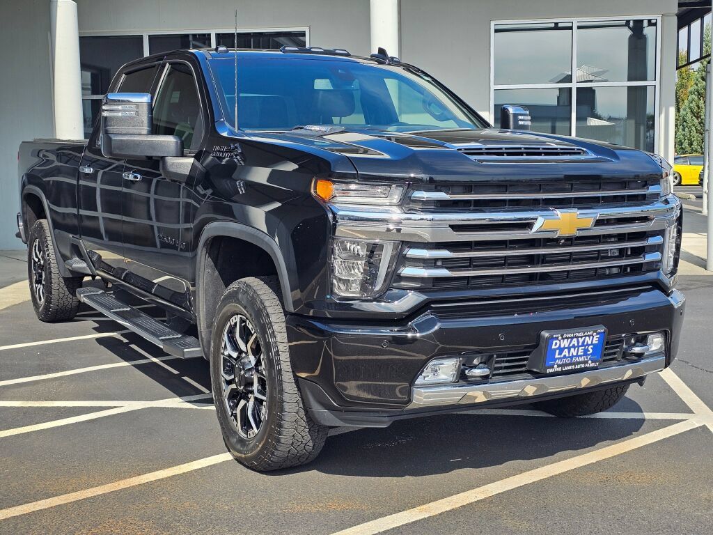 Used 2022 Chevrolet Silverado 2500 High Country w/ Safety Package II AWD/4WD image 7