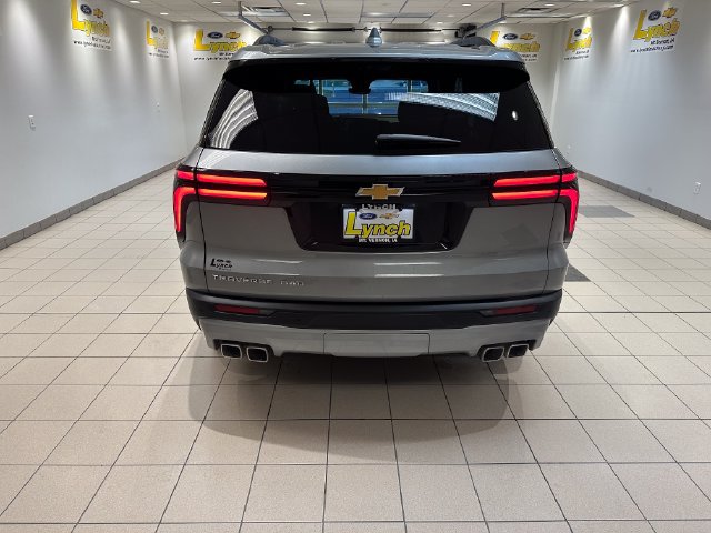Used 2026 Chevrolet Traverse LT w/ Driver Confidence Package AWD/4WD image 24