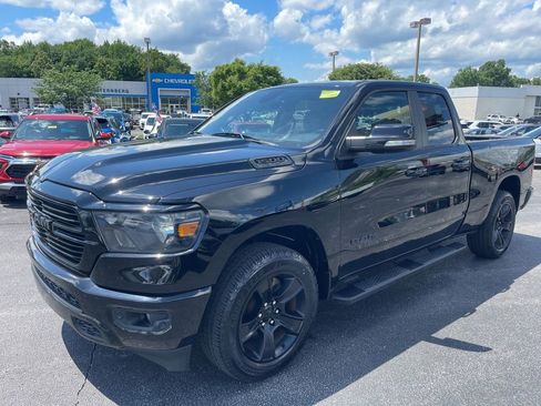 Used 2021 RAM 1500 Big Horn AWD/4WD image 3