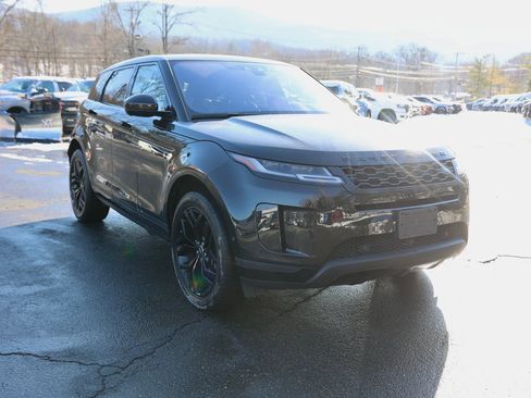 Used 2020 Land Rover Range Rover Evoque SE image 1