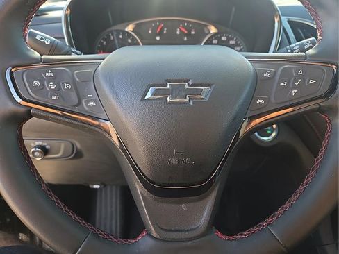 Used 2023 Chevrolet Equinox RS image 31