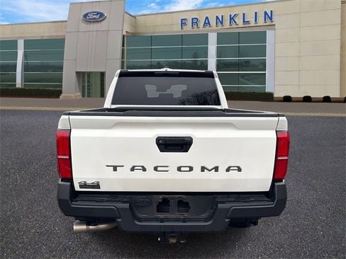 Used 2024 Toyota Tacoma SR image 6