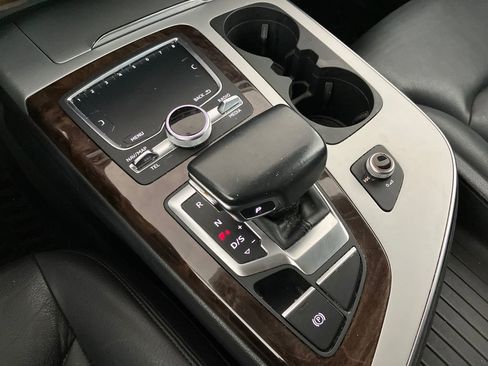 Used 2018 Audi Q7 2.0T Premium Plus w/ Premium Plus Package image 27