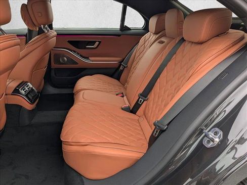 New 2026 Mercedes-Benz S 580 4MATIC Sedan image 16
