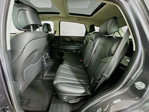 Used 2021 Genesis GV80 3.5T image 25