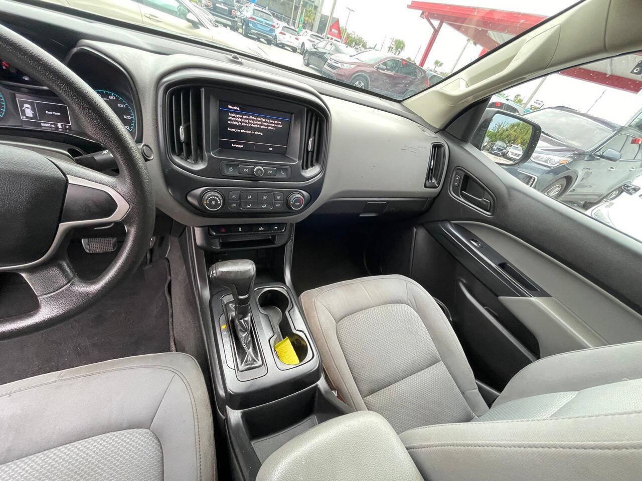 Used 2020 Chevrolet Colorado W/T w/ WT Convenience Package AWD/4WD image 4