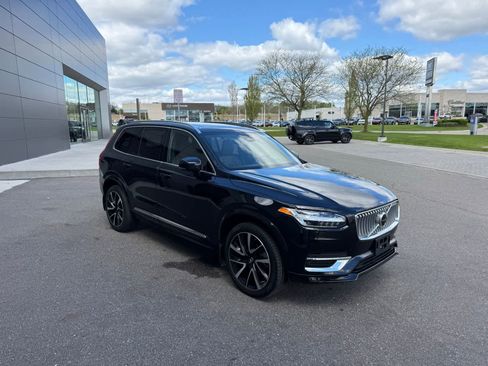 Used 2023 Volvo XC90 B6 Plus w/ Protection Package Premier AWD/4WD image 7