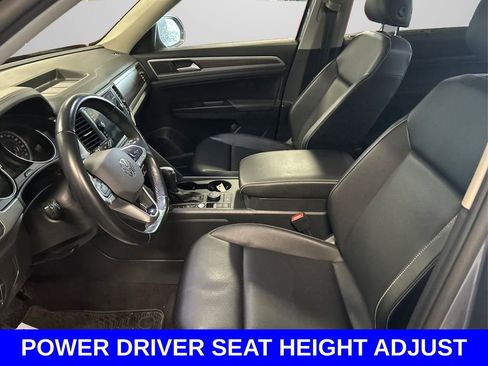 Used 2021 Volkswagen Atlas SE image 9