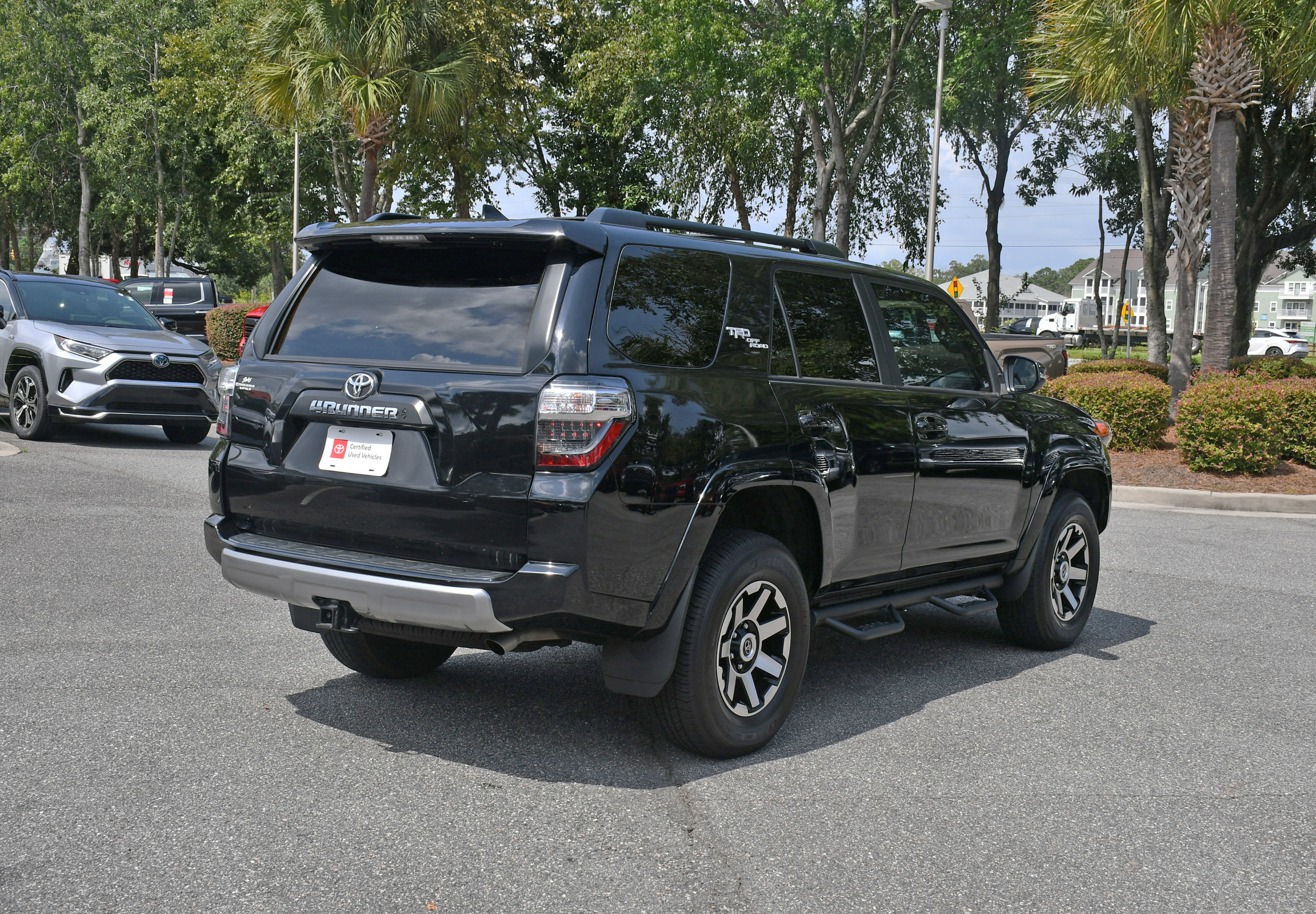 Certified 2024 Toyota 4Runner TRD Off-Road Premium AWD/4WD image 4