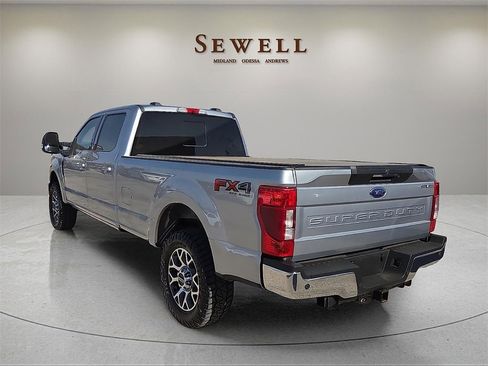 Used 2022 Ford F250 Lariat w/ Lariat Ultimate Package image 3