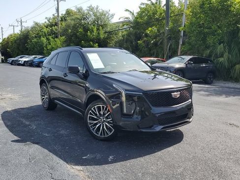 Used 2024 Cadillac XT4 Sport FWD image 31