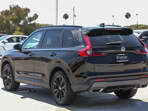 Used 2026 Honda CR-V Sport Touring image 5