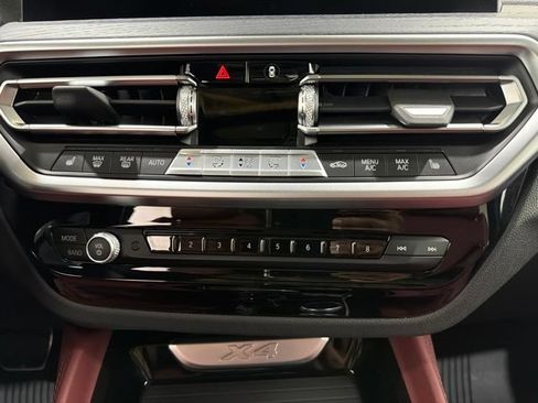 Certified 2024 BMW X4 xDrive30i w/ Premium Package AWD/4WD image 36