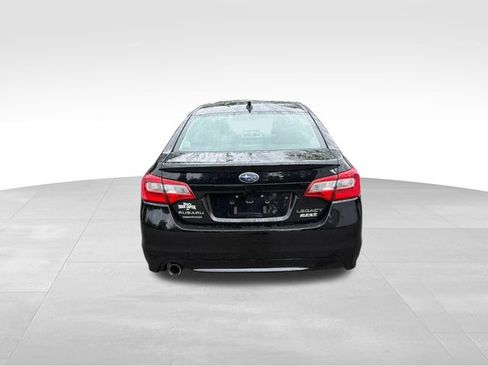 Used 2017 Subaru Legacy 2.5i Limited AWD/4WD image 4