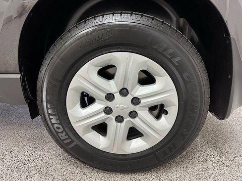 Used 2017 Chevrolet Traverse LS image 24