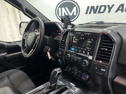 Used 2018 Ford F150 XLT w/ Equipment Group 302A Luxury AWD/4WD image 19