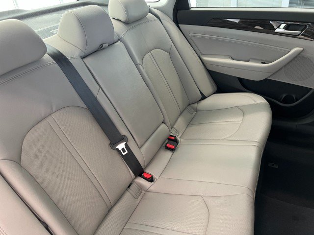 Used 2015 Hyundai Sonata ECO w/ Option Group 08 FWD image 27