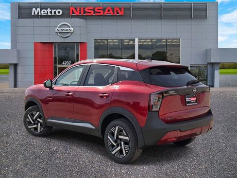 New 2026 Nissan Kicks SV FWD image 4