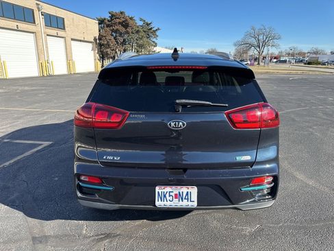 Certified 2019 Kia Niro EX w/ Cold Weather Package 2.0 image 5