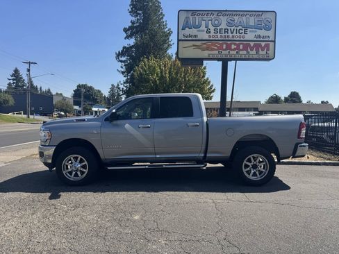 Used 2020 RAM 2500 Big Horn AWD/4WD image 14