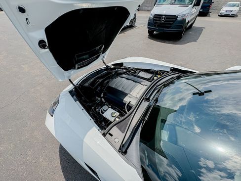 Used 2017 Chevrolet Corvette Stingray Coupe image 34