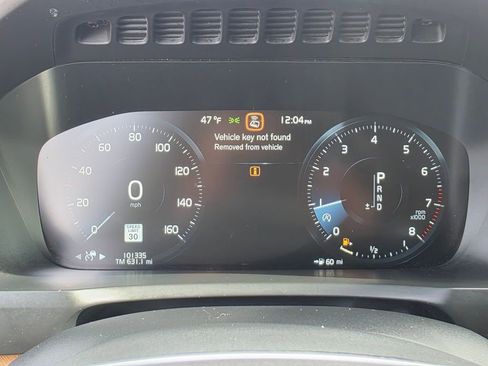 Used 2018 Volvo XC90 T6 Inscription w/ Convenience Package image 17