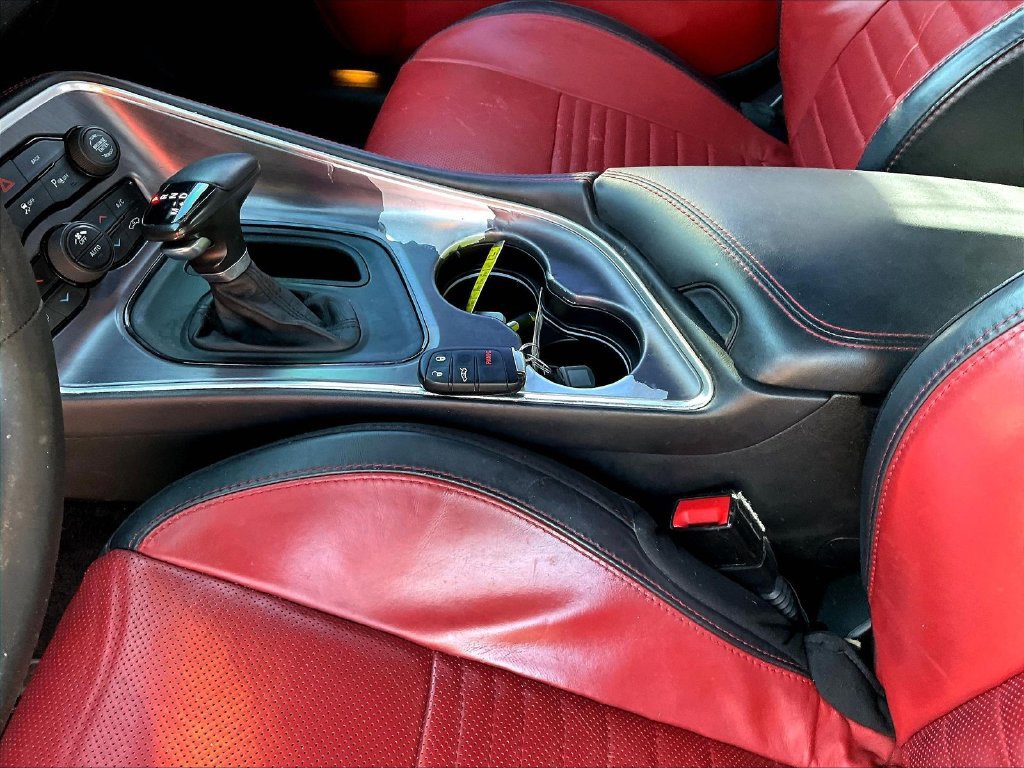 Used 2016 Dodge Challenger R/T Plus RWD image 36