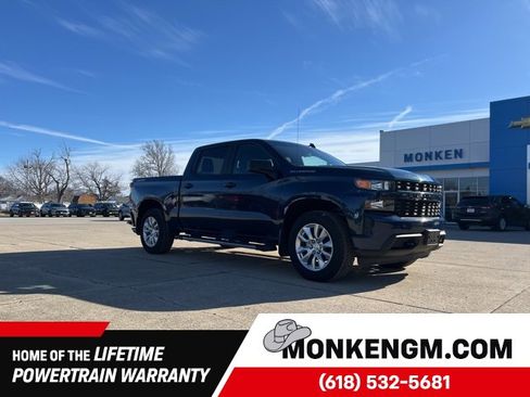 Used 2020 Chevrolet Silverado 1500 Custom w/ Custom Value Package image 1