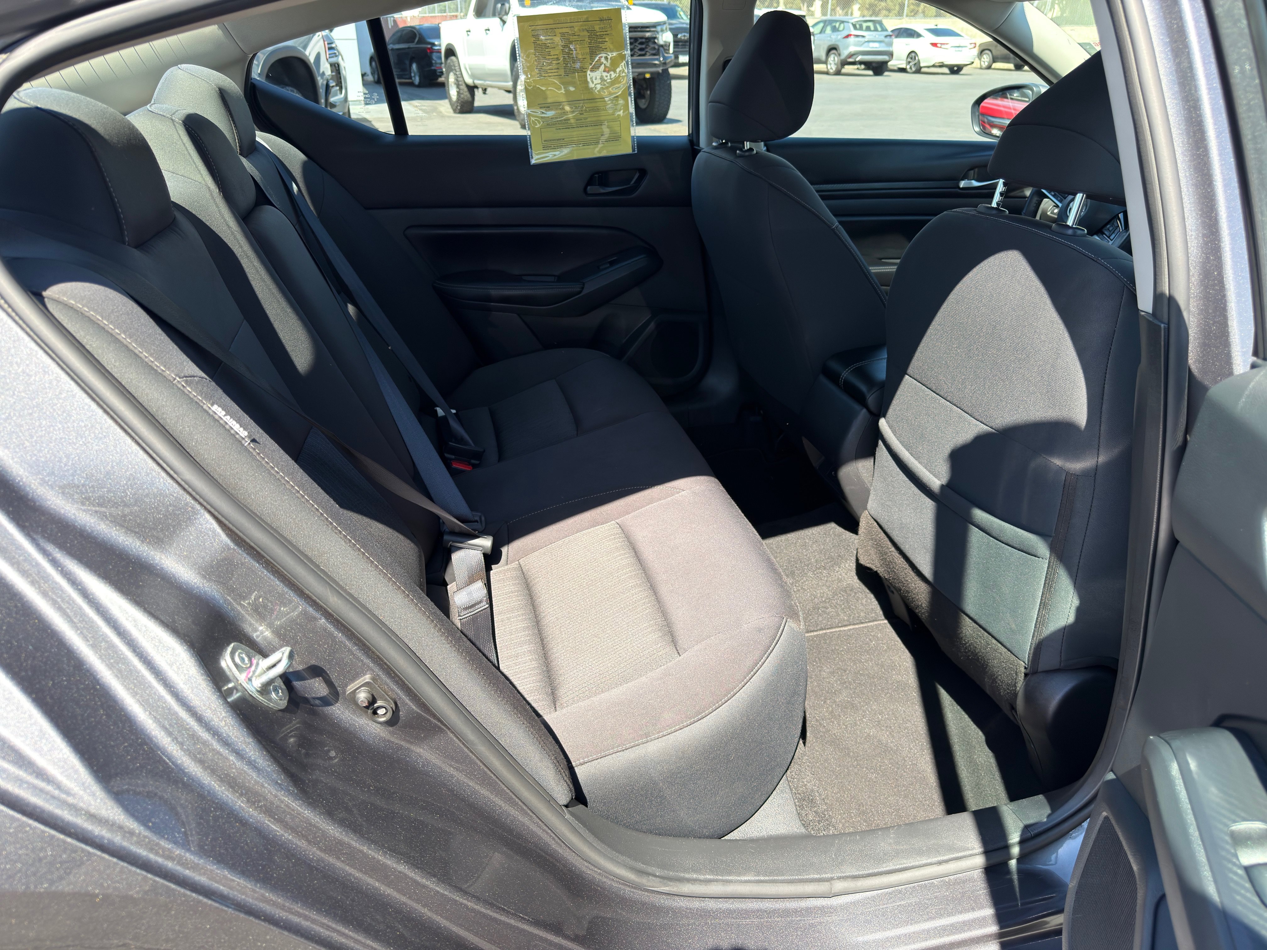 Used 2024 Nissan Altima 2.5 SV w/ SV Premium Package FWD image 12