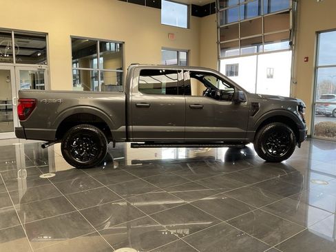 Used 2024 Ford F150 XLT w/ XLT Black Appearance Package image 7