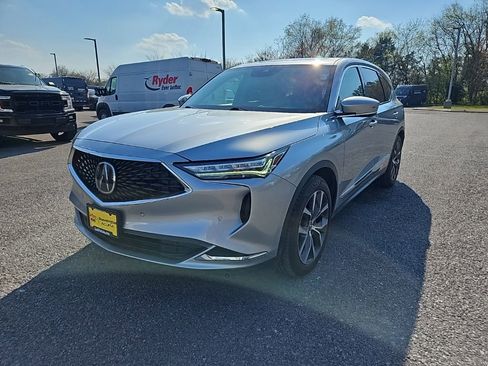 Used 2023 Acura MDX SH-AWD w/ Technology Package image 3