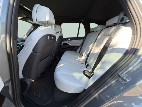 Certified 2026 BMW X5 xDrive40i w/ Premium Package image 22