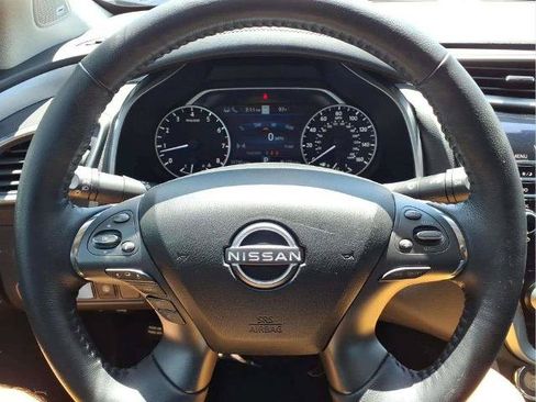 Certified 2023 Nissan Murano SL w/ SL Moonroof Package FWD image 13