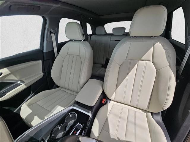 New 2026 Audi Q5 2.0T AWD/4WD image 13