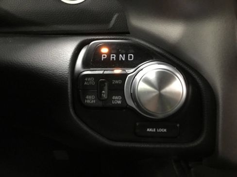 Used 2020 RAM 1500 Sport w/ Level 2 Equipment Goup w/2_L AWD/4WD image 30